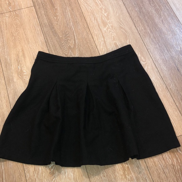 Hot topic black pleated skirt - Picture 2 of 3